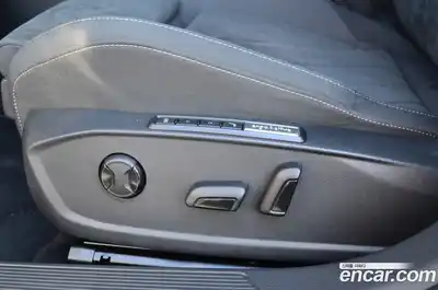 Volkswagen Golf 2024 2.0 Автомат в Москве № 169136, миниатюра 10