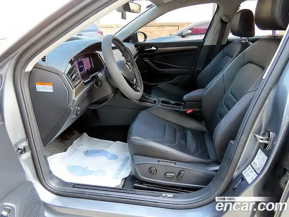 Volkswagen Jetta 2021 1.4 Автомат в Москве № 169164, фото 7