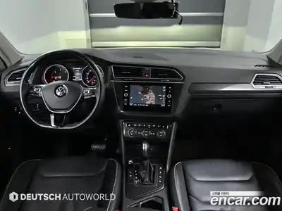 Volkswagen Tiguan 2020 2.0 Автомат в Москве № 169236, миниатюра 7