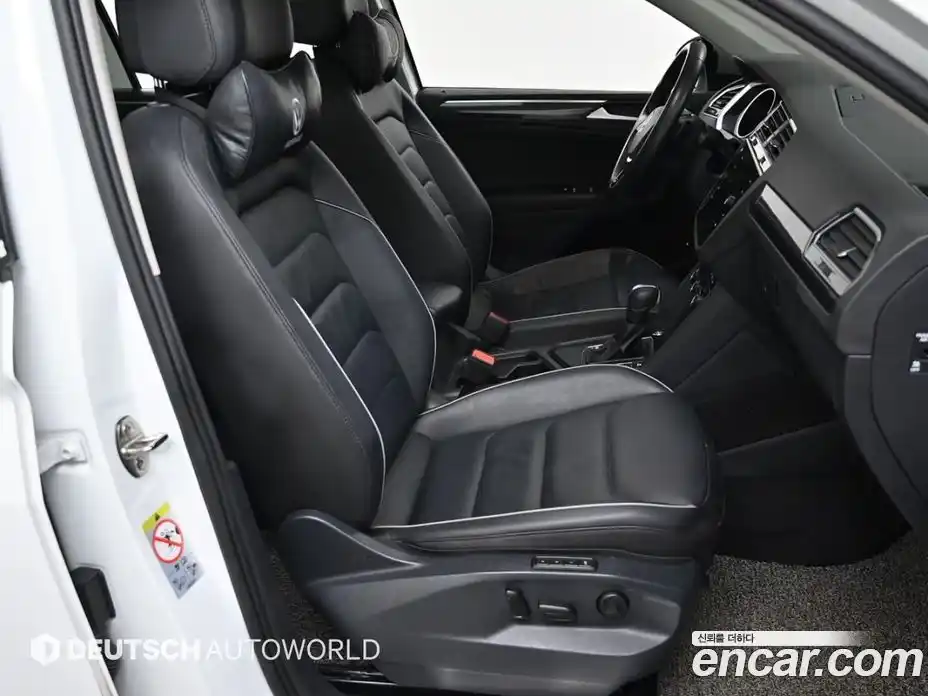 Volkswagen Tiguan 2020 2.0 Автомат в Москве № 169236, фото 10