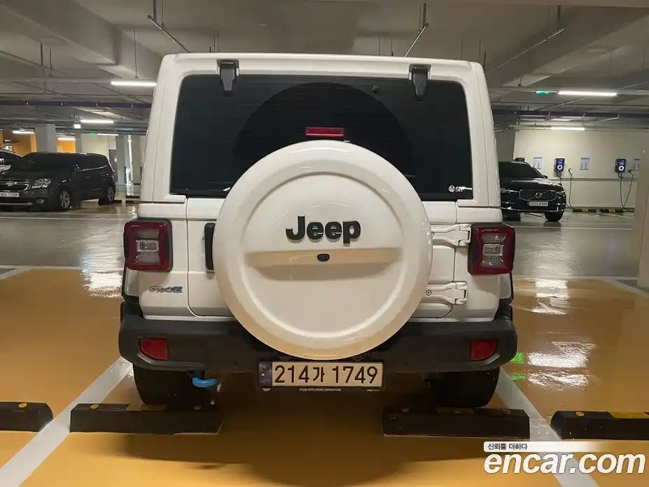 Jeep Wrangler 2023 2.0 Автомат в Москве № 169948, фото 6
