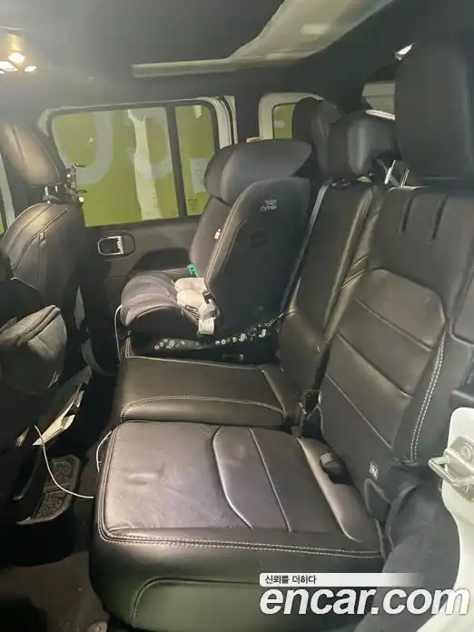 Jeep Wrangler 2023 2.0 Автомат в Москве № 169948, фото 10