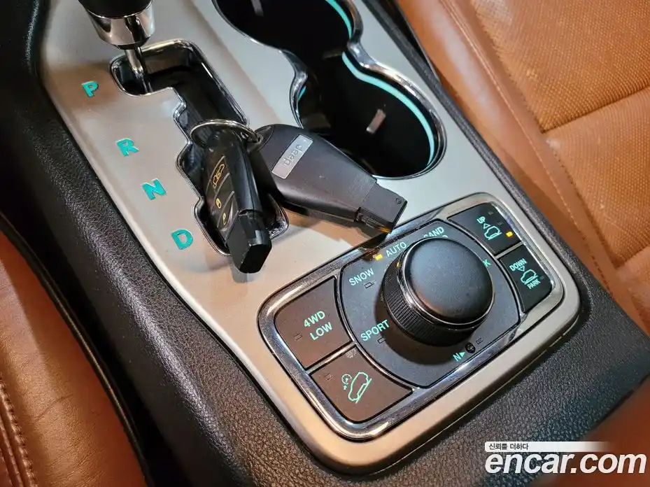 Jeep Cherokee 2012 3.0 Автомат в Москве № 170065, фото 14