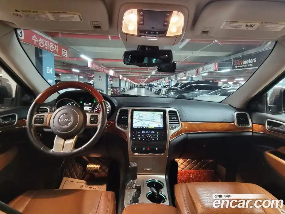 Jeep Cherokee 2012 3.0 Автомат в Москве № 170065, фото 6