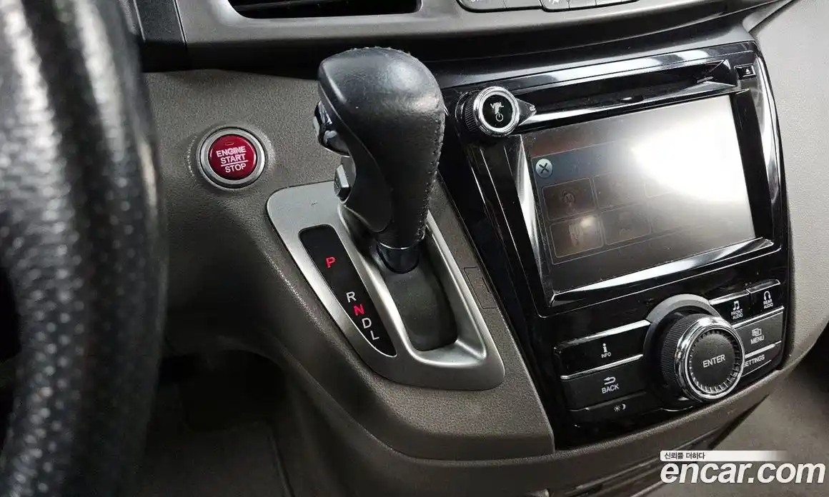 Honda Odyssey 2015 3.5 Автомат в Москве № 170674, фото 11