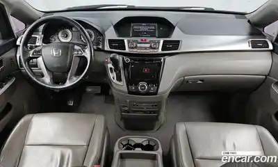 Honda Odyssey 2015 3.5 Автомат в Москве № 170674, миниатюра 5