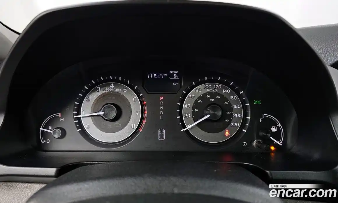 Honda Odyssey 2015 3.5 Автомат в Москве № 170674, фото 6