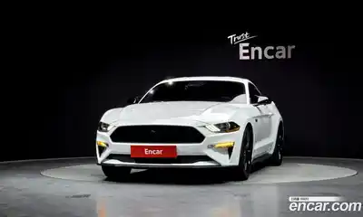 Ford Mustang, 2020