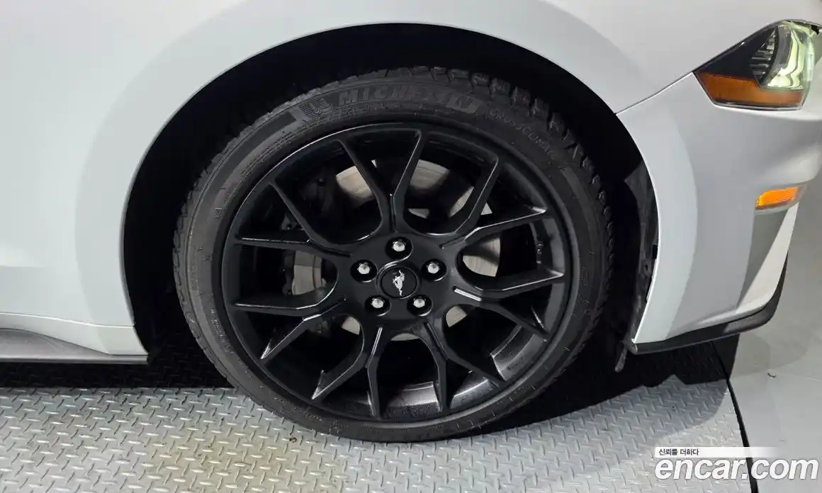 Ford Mustang 2020 2.3 Автомат в Москве № 170949, фото 17