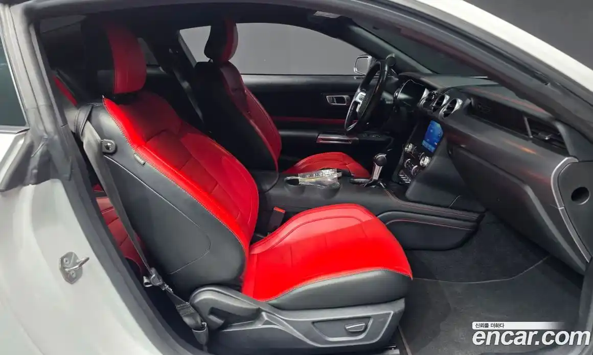 Ford Mustang 2020 2.3 Автомат в Москве № 170949, фото 6