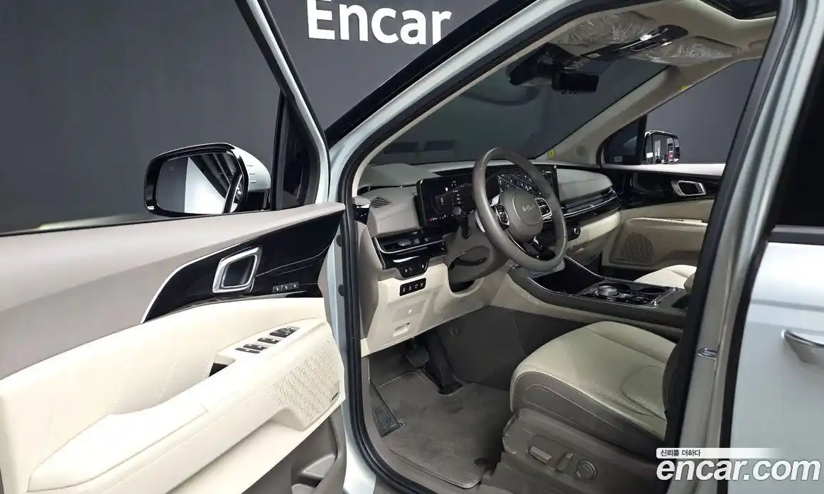 Kia Canival 2024 3.5 Автомат в Москве № 17311, фото 19