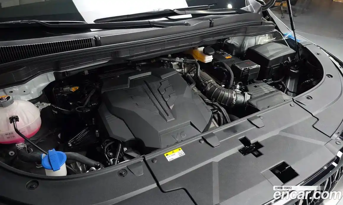 Kia Canival 2024 3.5 Автомат в Москве № 17311, фото 3