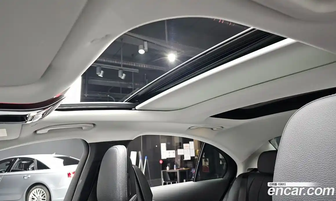 Mercedes-Benz E-Class 2025 2.0 Автомат в Москве № 175595, фото 12