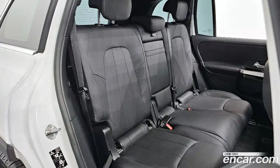 Mercedes-Benz GLB-Class 2023 1.9 Автомат в Москве № 177188, фото 13