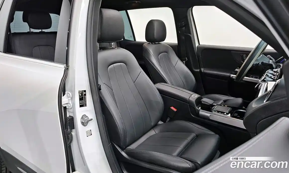 Mercedes-Benz GLB-Class 2023 1.9 Автомат в Москве № 177188, фото 2