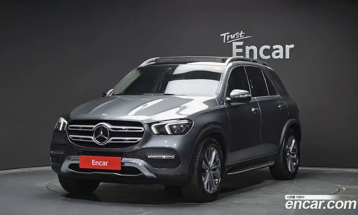 Mercedes-Benz GLE-Class 2023 2.0 Автомат в Москве № 178339, фото 13