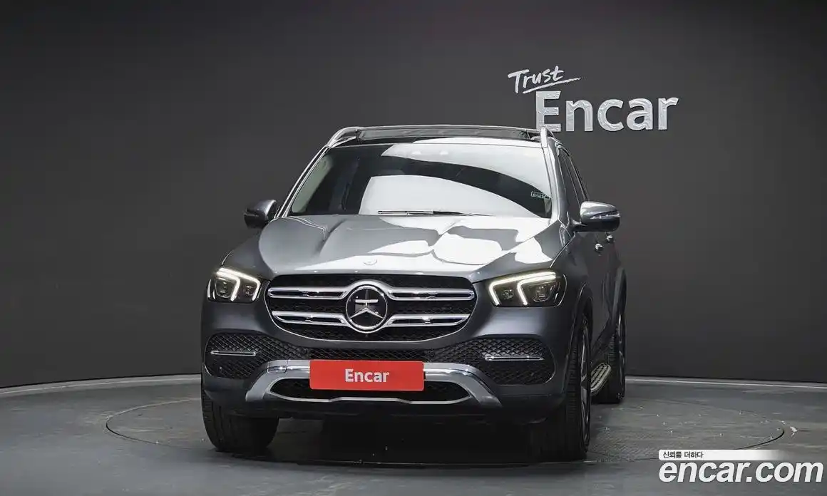 Mercedes-Benz GLE-Class 2023 2.0 Автомат в Москве № 178339, фото 14