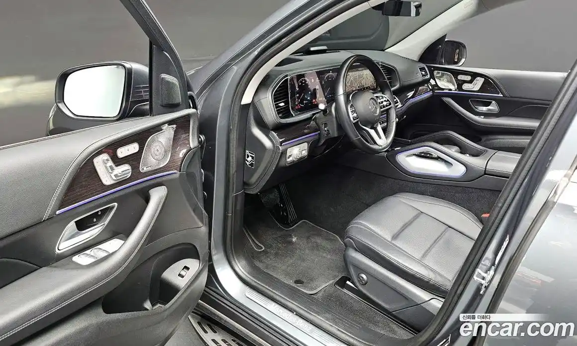 Mercedes-Benz GLE-Class 2023 2.0 Автомат в Москве № 178339, фото 6