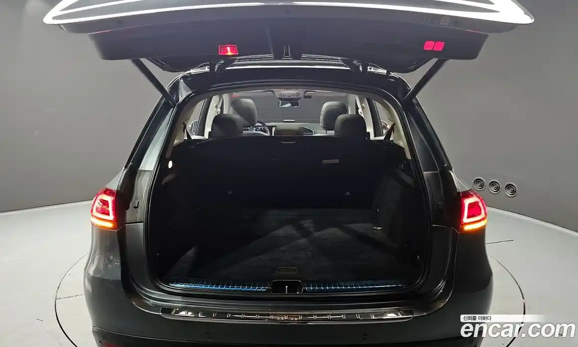 Mercedes-Benz GLE-Class 2023 2.0 Автомат в Москве № 178339, фото 8