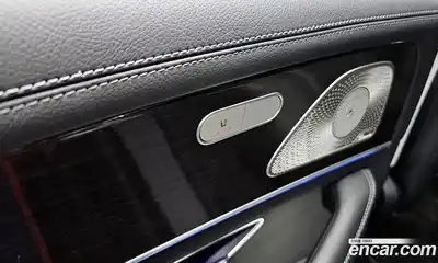 Mercedes-Benz GLE-Class 2023 2.0 Автомат в Москве № 178339, миниатюра 9