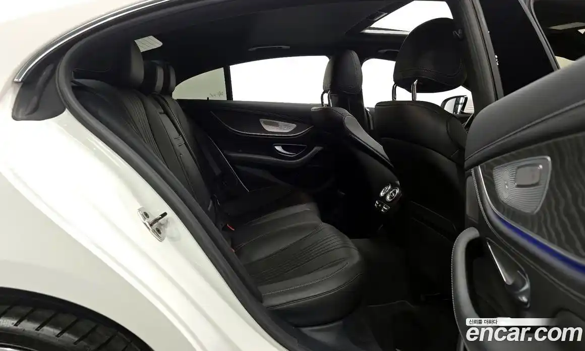 Mercedes-Benz CLS-Class 2023 3.0 Автомат в Москве № 178820, фото 12