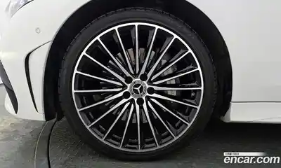 Mercedes-Benz CLS-Class 2023 3.0 Автомат в Москве № 178820, миниатюра 5