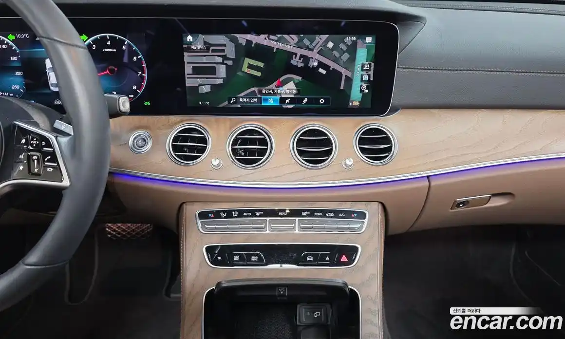 Mercedes-Benz E-Class 2022 2.0 Автомат в Москве № 178978, фото 17