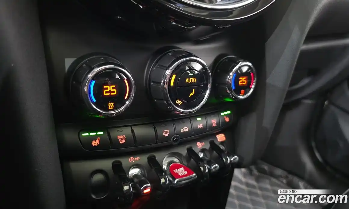 Mini Cooper 2022 1.5 Автомат в Москве № 180201, фото 14