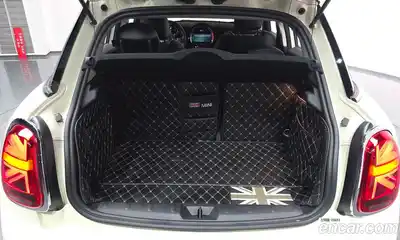 Mini Cooper 2022 1.5 Автомат в Москве № 180201, миниатюра 3