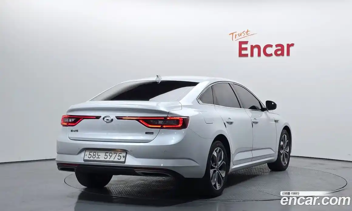 Renault SM6 2019 1.6 Автомат в Москве № 184251, фото 20