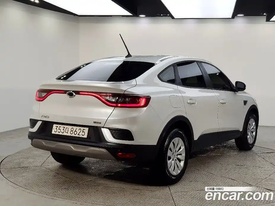 Renault XM3 2021 1.6 Автомат в Москве № 185630, фото 4