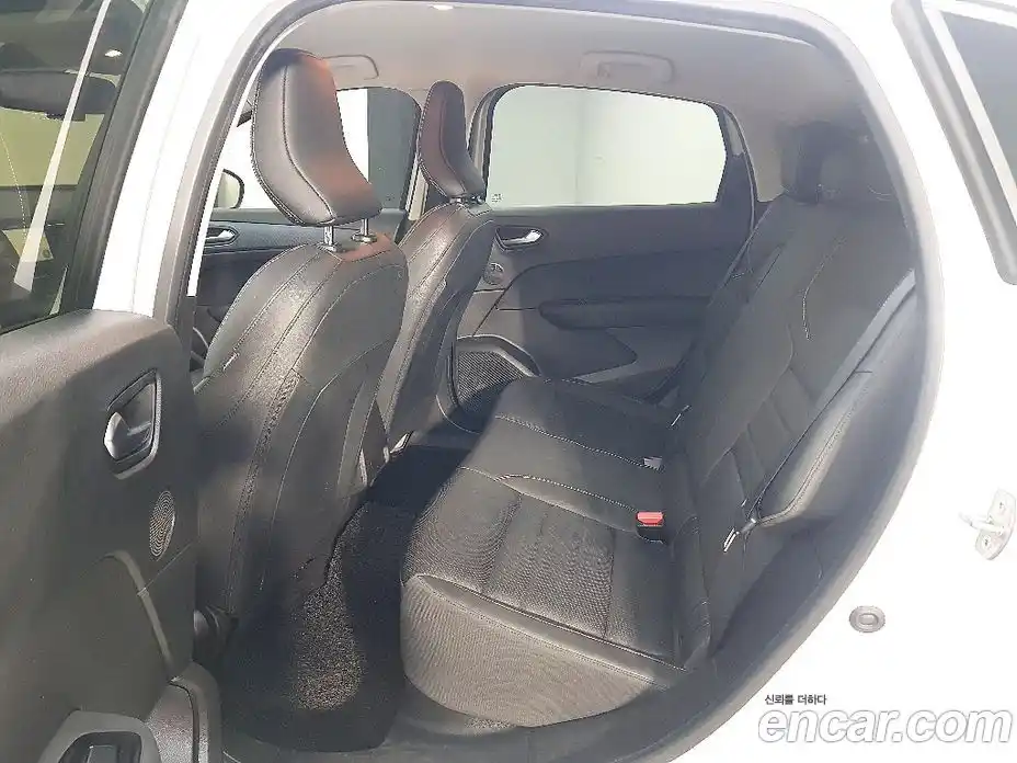 Renault XM3 2021 1.6 Автомат в Москве № 185630, фото 9