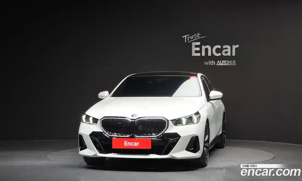 BMW 5-Series 2025 2.0 Автомат в Москве № 187259, фото 9