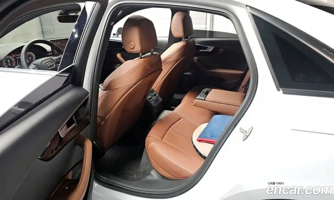 Audi A4 2022 2.0 Автомат в Москве № 187703, фото 11