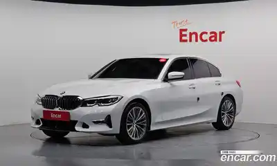BMW 3-Series, 2021