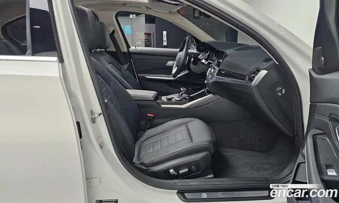 BMW 3-Series 2021 2.0 Автомат в Москве № 187748, фото 11