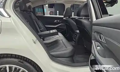 BMW 3-Series 2021 2.0 Автомат в Москве № 187748, миниатюра 12