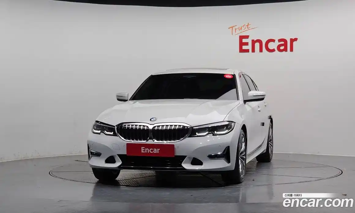 BMW 3-Series 2021 2.0 Автомат в Москве № 187748, фото 3