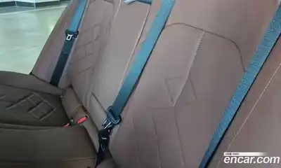 BMW 5-Series 2025 2.0 Автомат в Москве № 187968, миниатюра 4