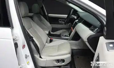 Land Rover Discovery Sport 2017 2.0 Автомат в Москве № 188385, миниатюра 7