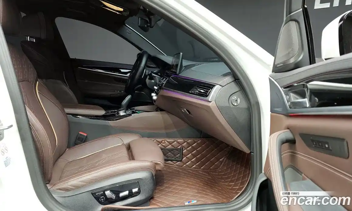 BMW 5-Series 2023 2.0 Автомат в Москве № 188443, фото 4