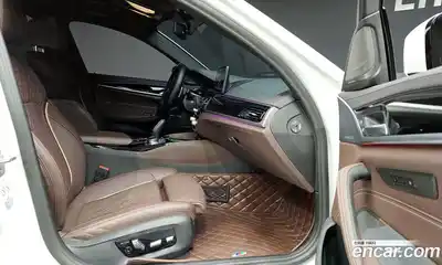 BMW 5-Series 2023 2.0 Автомат в Москве № 188443, миниатюра 4