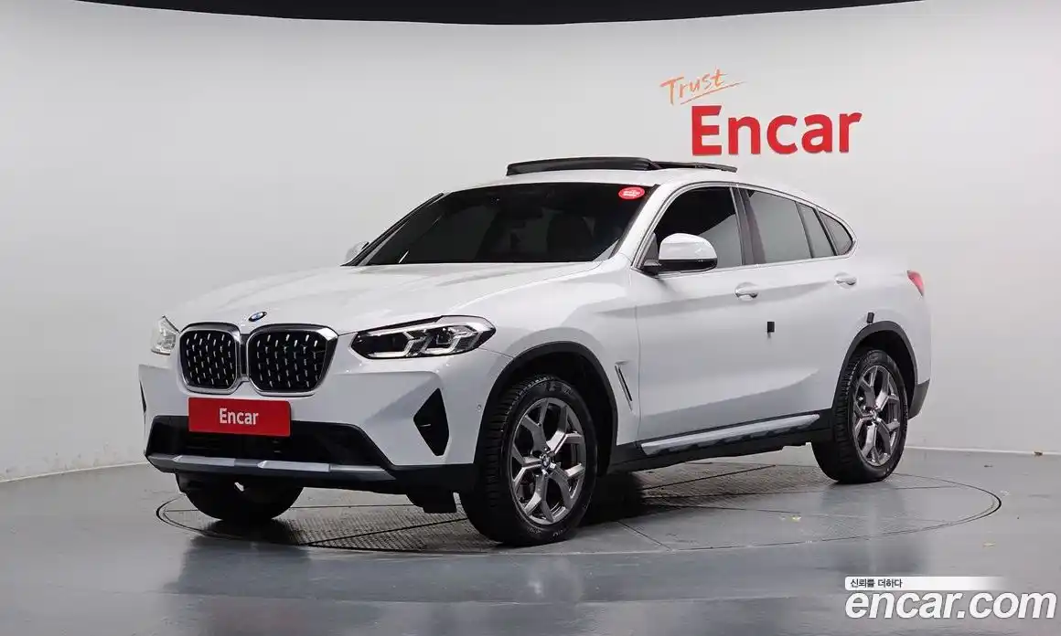BMW X4 2022 2.0 Автомат в Москве № 188602, фото 1