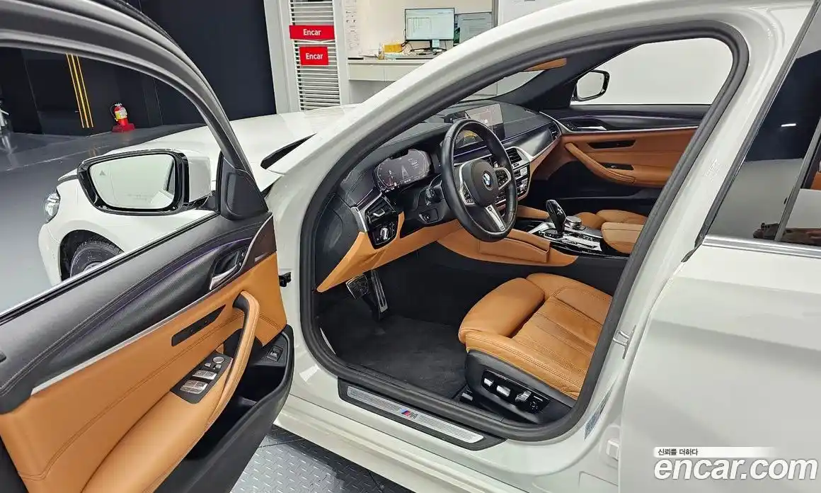 BMW 5-Series 2023 2.0 Автомат в Москве № 189035, фото 17