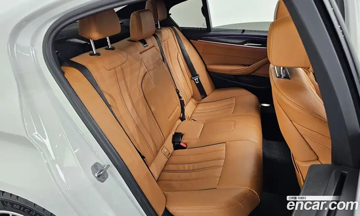 BMW 5-Series 2023 2.0 Автомат в Москве № 189035, фото 3