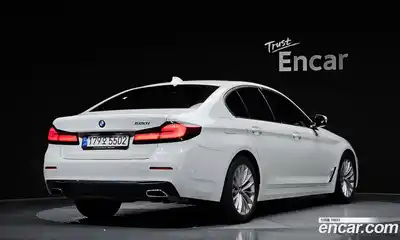 BMW 5-Series 2022 2.0 Автомат в Москве № 189741, миниатюра 2