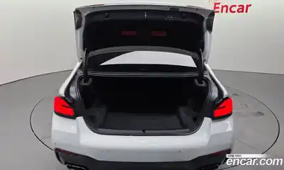 BMW 5-Series 2022 4.4 Автомат в Москве № 192028, миниатюра 12