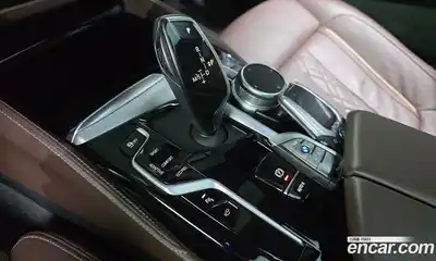 BMW 5-Series 2022 4.4 Автомат в Москве № 192028, миниатюра 4