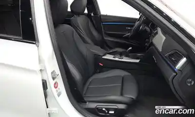 BMW 3-Series 2017 2.0 Автомат в Москве № 192211, миниатюра 10