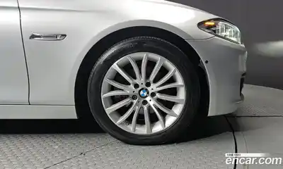 BMW 5-Series 2015 2.0 Автомат в Москве № 192583, миниатюра 11